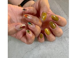 左右非対称ネイル☆
