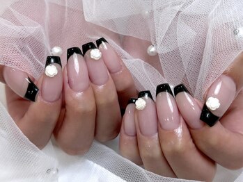 ドールネイル(DOLL NAIL)の写真/ときめく可愛いネイルで毎日をもっとHappyに♪
