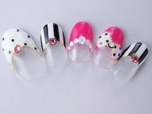 ネイルサロン ドレリッチ 大宮店(drerich)/ガーリーモノトーン