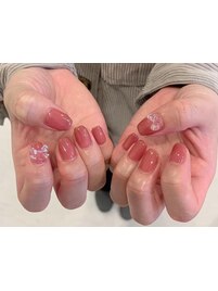 ショートネイル 上品 ドット
