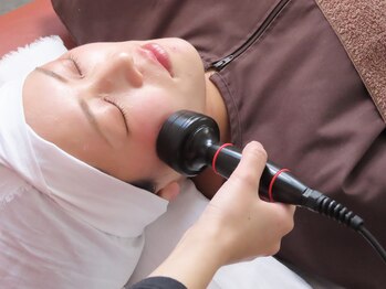 ひよこ整骨院/ラジオ波フェイシャルエステ