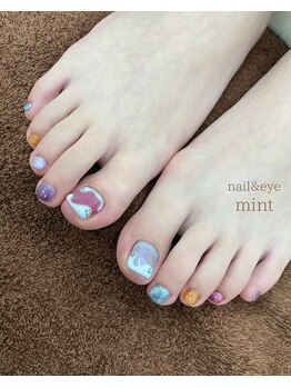 ハロウィンフットネイル