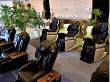 スパ アンド ラウンジ 長潟/無料マッサージチェア