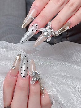 マギー(Maggie)/ネイルデザイン