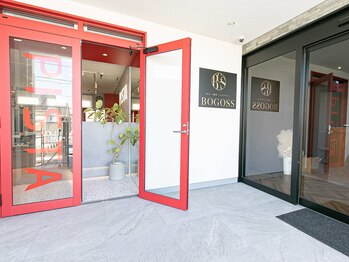 ピスタ(PISTA)/隣りには脱毛サロンあります