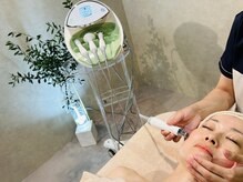 Lele Total Beauty & Relaxationの雰囲気（手技と機器を組み合わせた本格フェイシャル。）