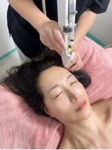 エクラ 六本木(eclat)/最新水光高圧ジェットで肌質改善