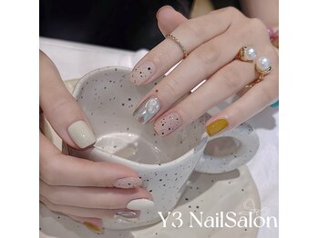 ワイスリー(Y3)/ガーリー定額¥7500デザイン