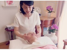 リュミエールボーテ/5月限定☆バラのフェイシャル