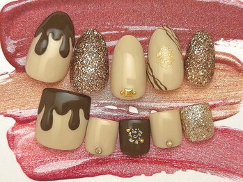 ネイルサロン アビー 宮益坂店(abbie)の写真/《丁寧なフットケア付》足元まで抜かりなく！思いっきり楽しめる長持ちフットネイルで年中無敵の足先に♪