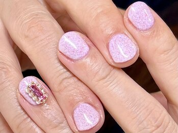 シンプル華やかネイル