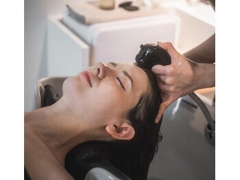 シグサ 横浜(SIGUSA)/ヘッドスパ