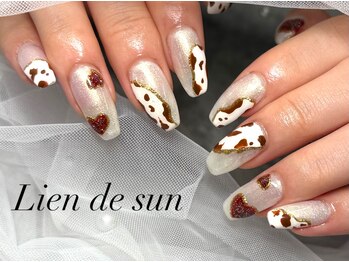 リアン デ サン(Lien de sun)/牛柄ネイル