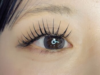 トゥールトロー トータルビューティー(Tourtrow Total Beauty)/マツエク