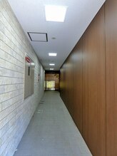 新生堂ビューティーサロン 川崎店(新生堂 Beauty Salon)/エレベーター の7Fです。