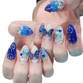 グローネイルズ(Glow Nails)