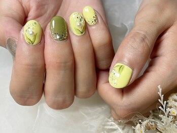 サロンドフォーエイチ(salon de 4H)/ブライダルネイルですずらんを♪