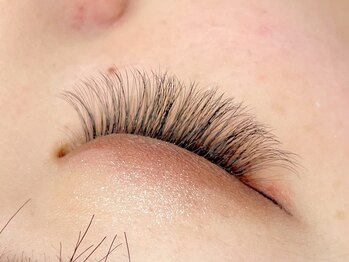 ベリーアイズ 町田店(Berry Eyes)の写真/町田の高技術サロン★連休前、ブライダル、前撮りなどの大切なイベントを華やかで美しく!理想を実現◎