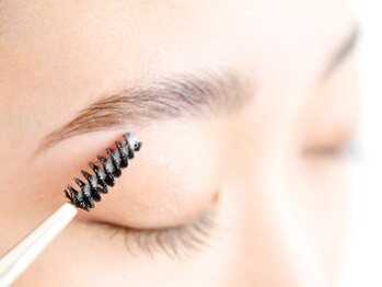 オアシスラグーン(OASIS LAGOON)/ハリウッドブロウリフト正規取扱