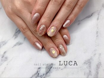 ネイルアトリエルカ(nail atelier LUCA)/W-484 マット大人ドットネイル