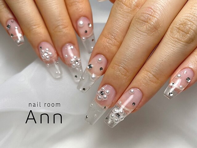 nail room Ann