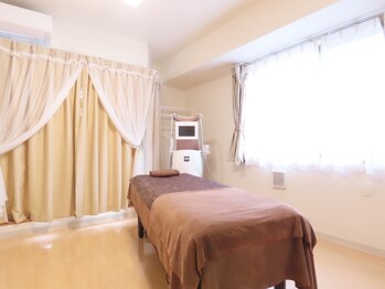 アイリス(AIRIS)/完全個室おひとり様サロンです。