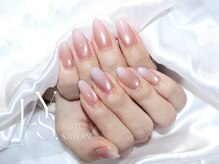 リス ネイルアンドビューティー(LYS)の雰囲気(「仕事中もふと見て気分があがる指先を」)