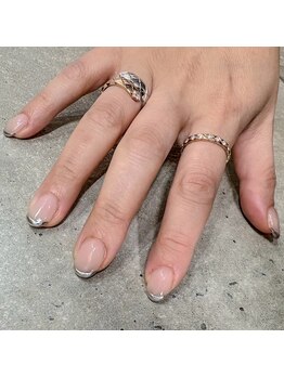 サロンドティス 学芸大学(salon de tis)/ミラーフレンチ