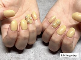 イエローフラワーネイル