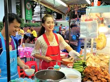 アジアンリラクゼーション ヴィラ 福岡東店(asian relaxation villa)/タイバンコク；カオマンガイ屋台