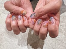 シー(Shhh...)/奥行き水彩