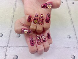 ロングヒョウ柄ネイル