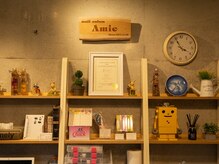 アミー(Amie)の雰囲気（店内にはお洒落なインテリアが沢山。退屈しない空間です。）