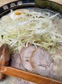ルクス(RUXX)&nbsp;麺アイシテル。白髪ネギ背脂ニンニクは欠かせない臭いけど幸せ。