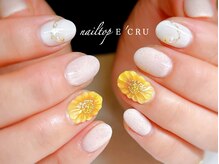 ネイルトップエクル(nail top E CRU)/