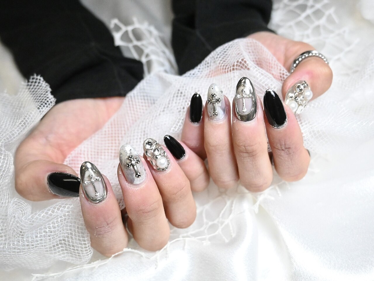 cross×black nail：PG014016671｜ウーニャ 小山店のフォト