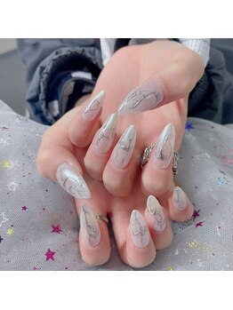 クイーンズビューティーサロン 歌舞伎町店(Queen's beauty salon)/チップ長さだしやりつけ放題