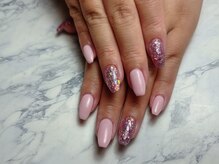 ヘアーアンドネイル ルシア(Hair&Nail Lucia)/パステルピンク×ラメワンカラー