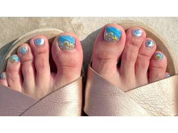 プリンセスアール(Princess R)の写真/季節や気分に合わせて足先から可愛く♪オシャレでモチもいいフットネイルで日々を彩るお手伝い☆