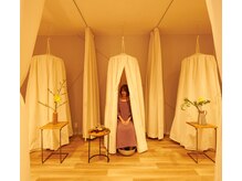 ファンタスビーイング(Fantas Being)の雰囲気（よもぎハーブテントでスッキリ汗を流しませんか？）