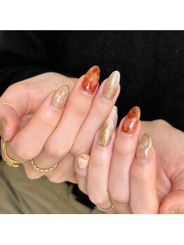 サロン ティアラ ツキジ(salon tiala tsukiji)/ゴージャスニュアンスネイル