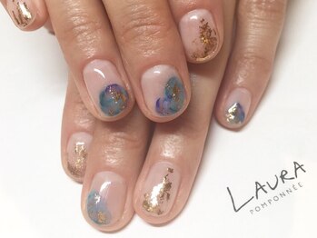 ローラポンポニー(Laura pomponnee)/ぼかしネイル