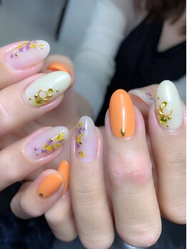 レディグリッター(Lady glitter)/オレンジフラワーネイル