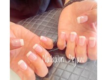 デジャヴ(Dejavu)/ストレートフレンチネイル