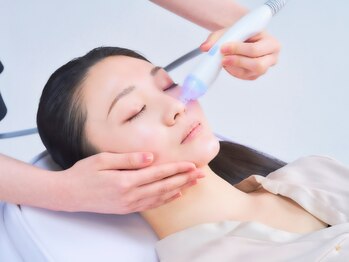 ベベ 目黒店(Be'be')の写真/【当店自慢の水素水ピーリング】毛穴の大掃除で皮脂詰まりをスッキリ解消！肌質改善の第一歩は毛穴ケアから