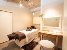 フウ(Fuu)の雰囲気(明るい店内。完全個室のリラックスできる空間。覚王山/肩こり)