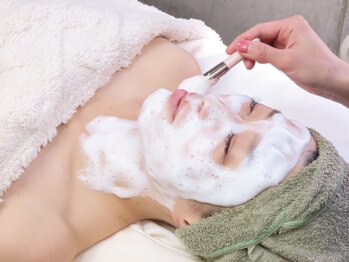 アディ(Adiy)/もちもち泡洗顔