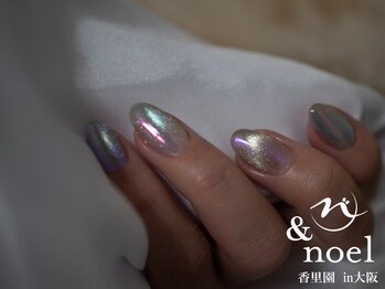 ノエル(Noel)/マグネットオーロラミラーネイル