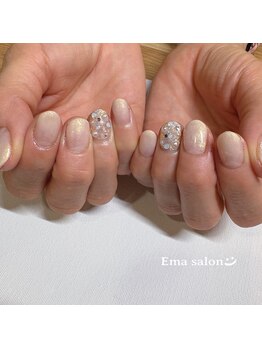 エマサロン(Ema Salon)/