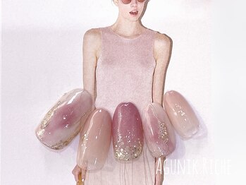 アグニークリッシェ(Agunik Riche)/【ニュアンスネイル】